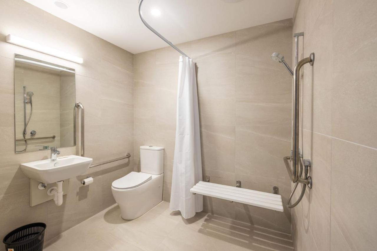 Manha Hotel Auckland Airport Екстериор снимка